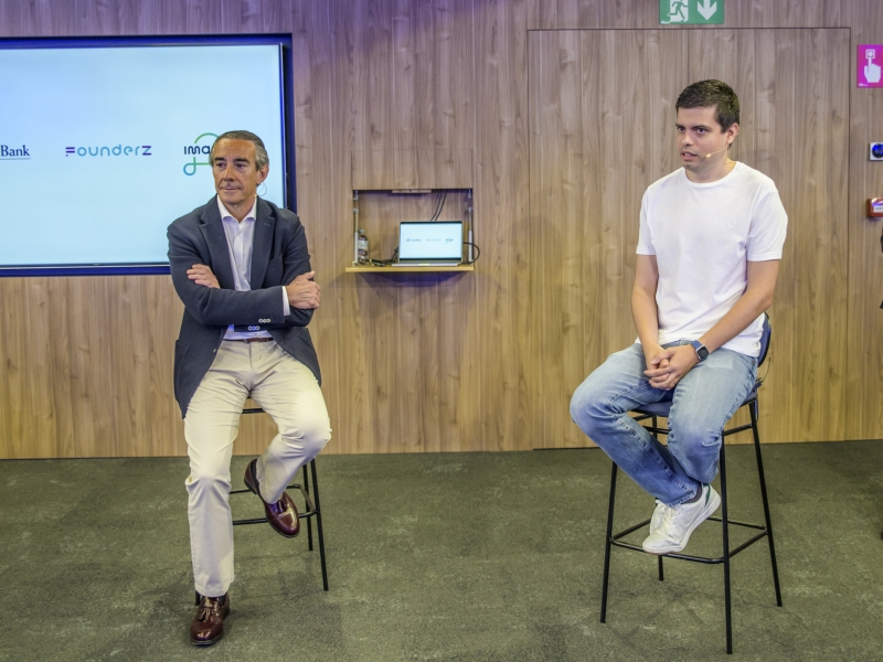 CaixaBank i Founderz llancen una iniciativa per impulsar formaci especfica per a emprenedors