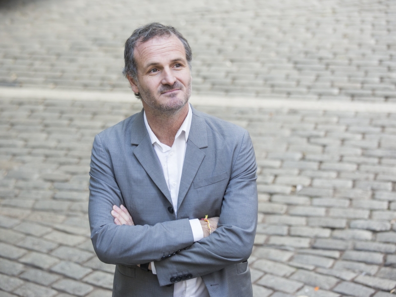 L'escriptor Jordi Cabré fa una crida a participar i apadrinar els Premis Talent Cambra 2020
