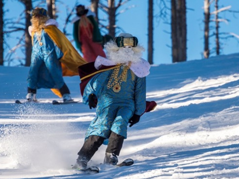 Les sis estacions de muntanya d'FGC Turisme, a punt per al Nadal amb gruixos de neu que superen el metre