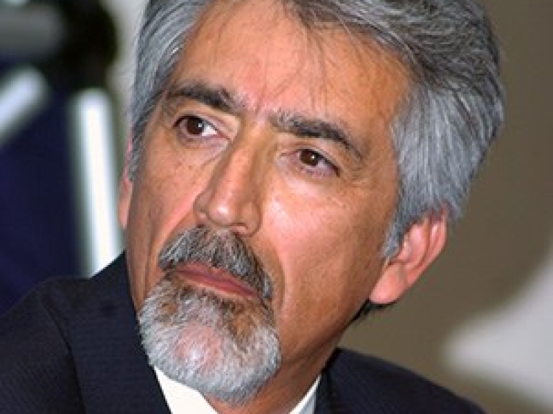 La UPC investirà doctor ‘honoris causa’ l’enginyer mexicà Enrique Villa