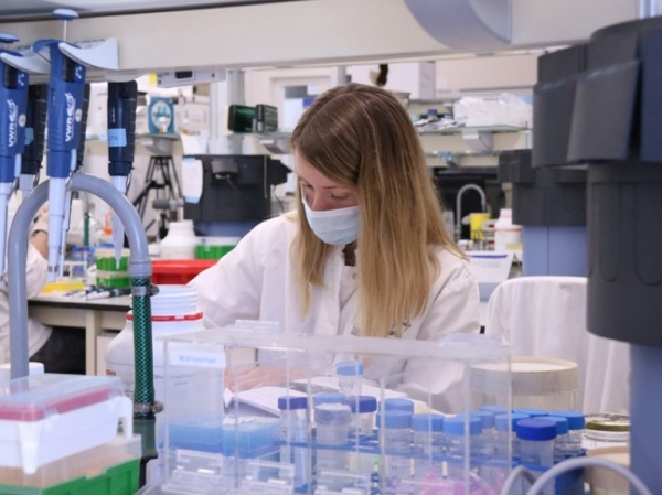 Rècord d'inversió de la biotecnologia catalana: més del doble en dos anys