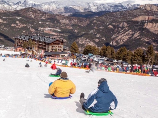 Comença l'hivern: a punt els 700 kilòmetres de pistes d'esquí a Catalunya