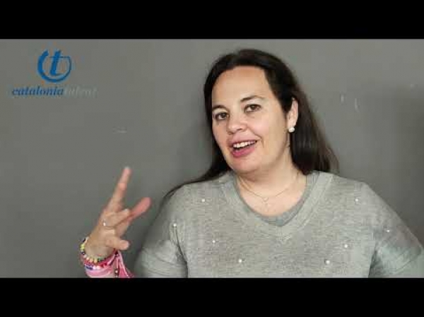 Clara Lapiedra, CEO d'Aula Magna: 'Som la primera escola de negocis pensada íntegrament per a dones'